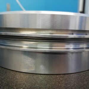 Komplet ( Tuleja 201Ec091400-1-06 + Nakrętka specjalna 201Ec091400-1-07 )