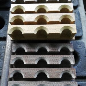 Mocowanie przewodów na silniku PTT-A-E-513-00