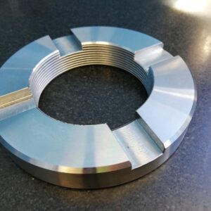 Nakrętka koła zębatego M75x2